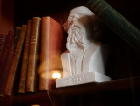 Charles Dickens