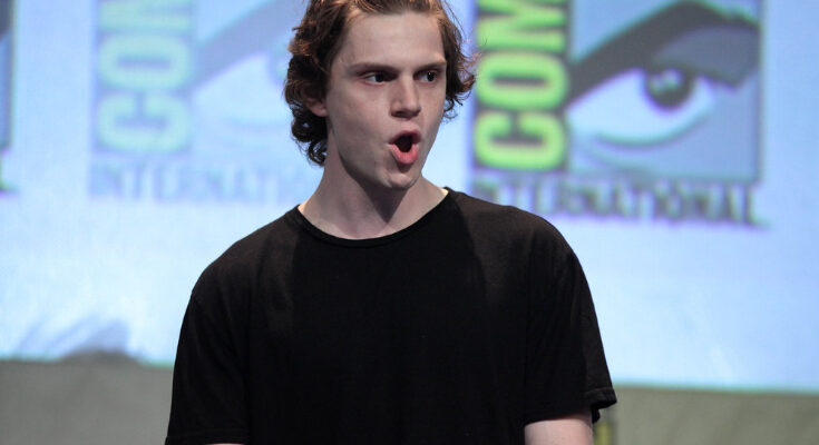 Evan Peters