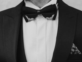 Black tie
